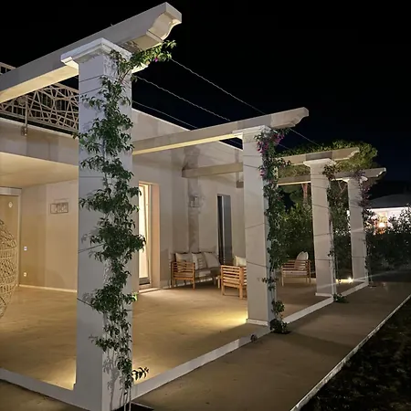 Cocoon Villa Lacona